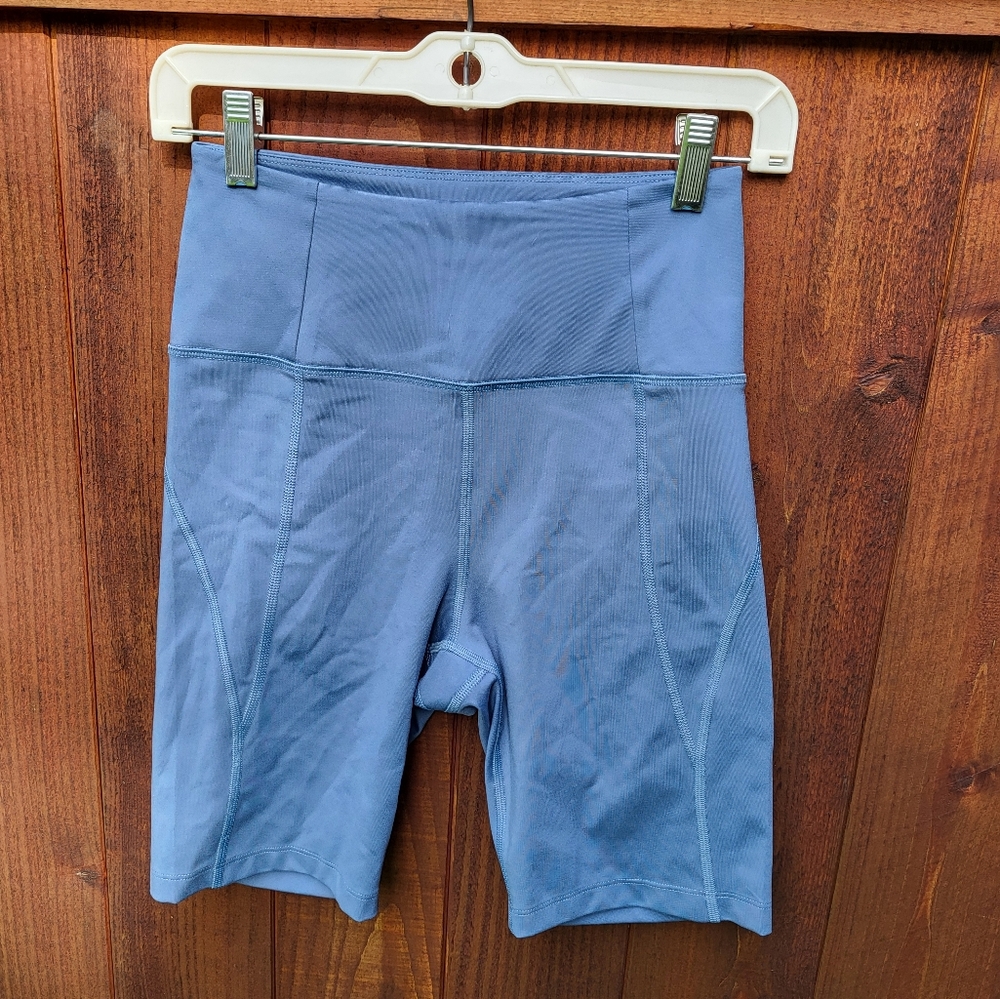 Girlfriend Collective High Rise Bike Shorts Small